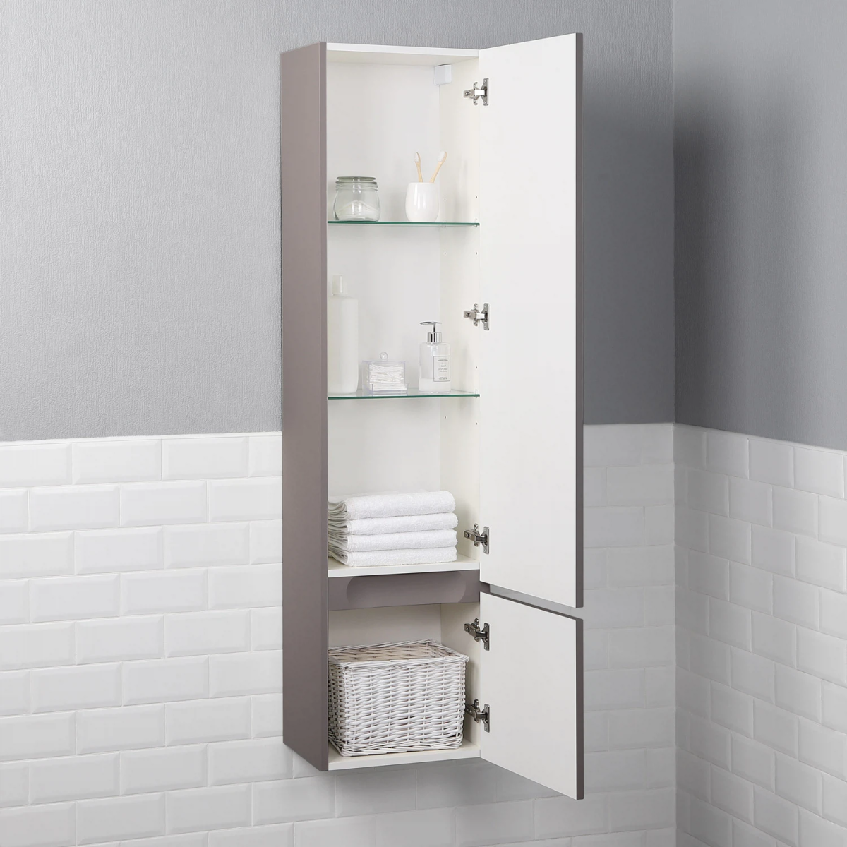 32ecrh2y0hrxbyiup5oaiwb2ck2lqsx3.png Пенал подвесной Итана Verona 40 400х300х1600 Амаретти