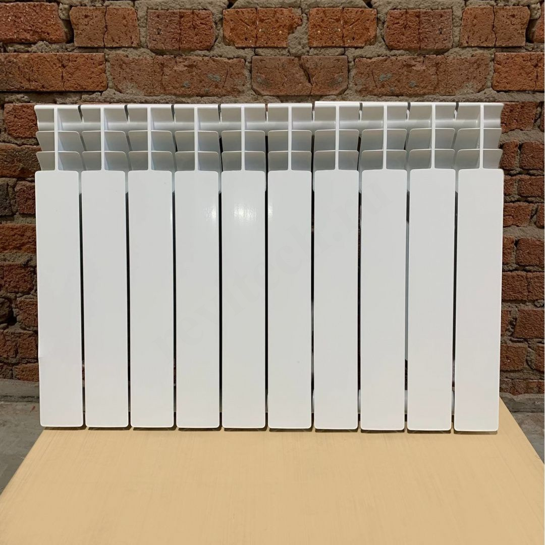 3b5463b1c7ae27971a0bee8956beeb2f.jpg Радиатор биметаллический Русский радиатор КОРВЕТ BM 10/500 1630 Вт