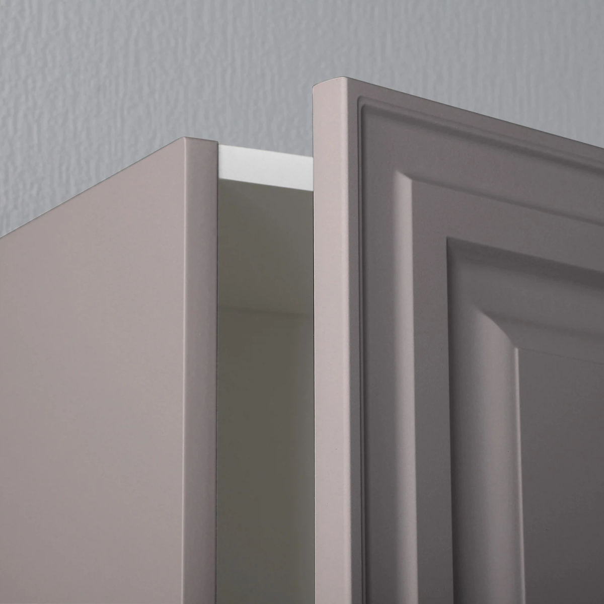 vr86cq8cvg2zlkdgpqaskw53rknak670.png Пенал подвесной Итана Verona 40 400х300х1600 Амаретти